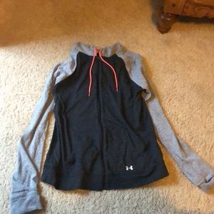 Under Armour Tops - Light Weight Under Armor Sweatshirt Under Armour Tops - Light Weight Under Armor Sweatshirt